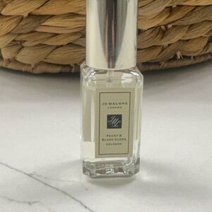 Jo Malone Peony & Blush Suede Fragrance with Silver Cap